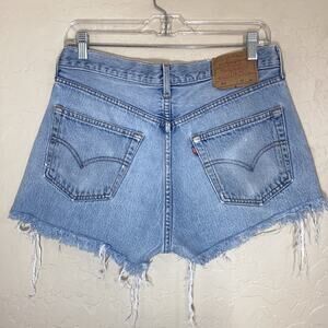 Vintage Levi’s 501 cut off shorts
